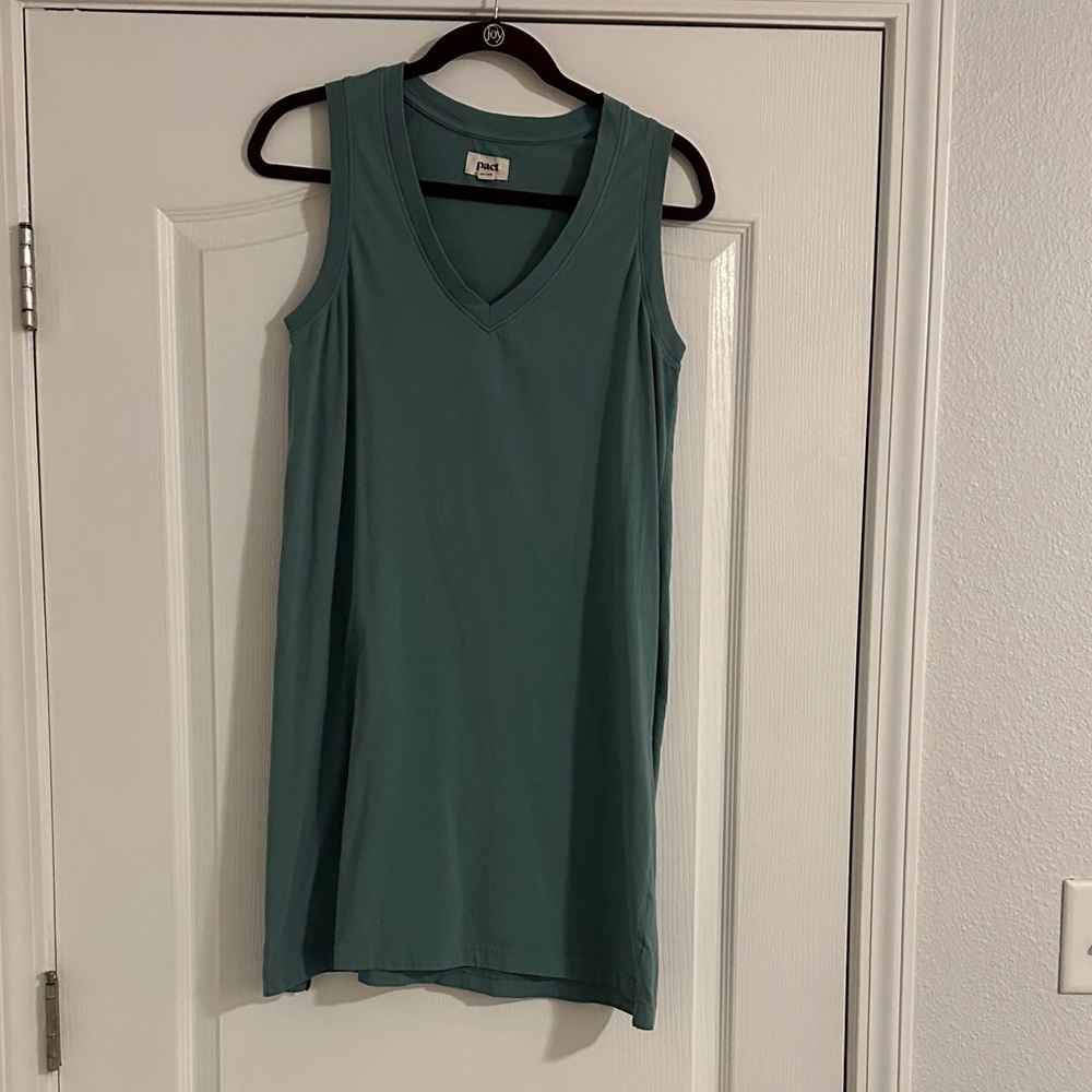 Pact Aqua Sleeveless V-Neck Top